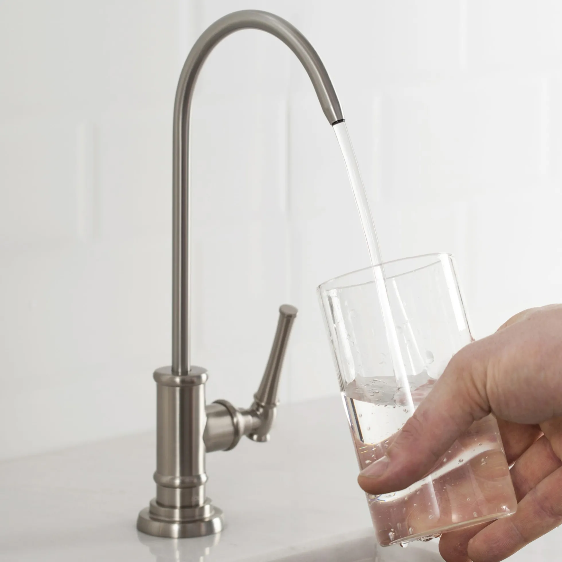 Allyn 100% Lead-Free Kitchen Water Filter Faucet in Spot Free Stainless Steel
