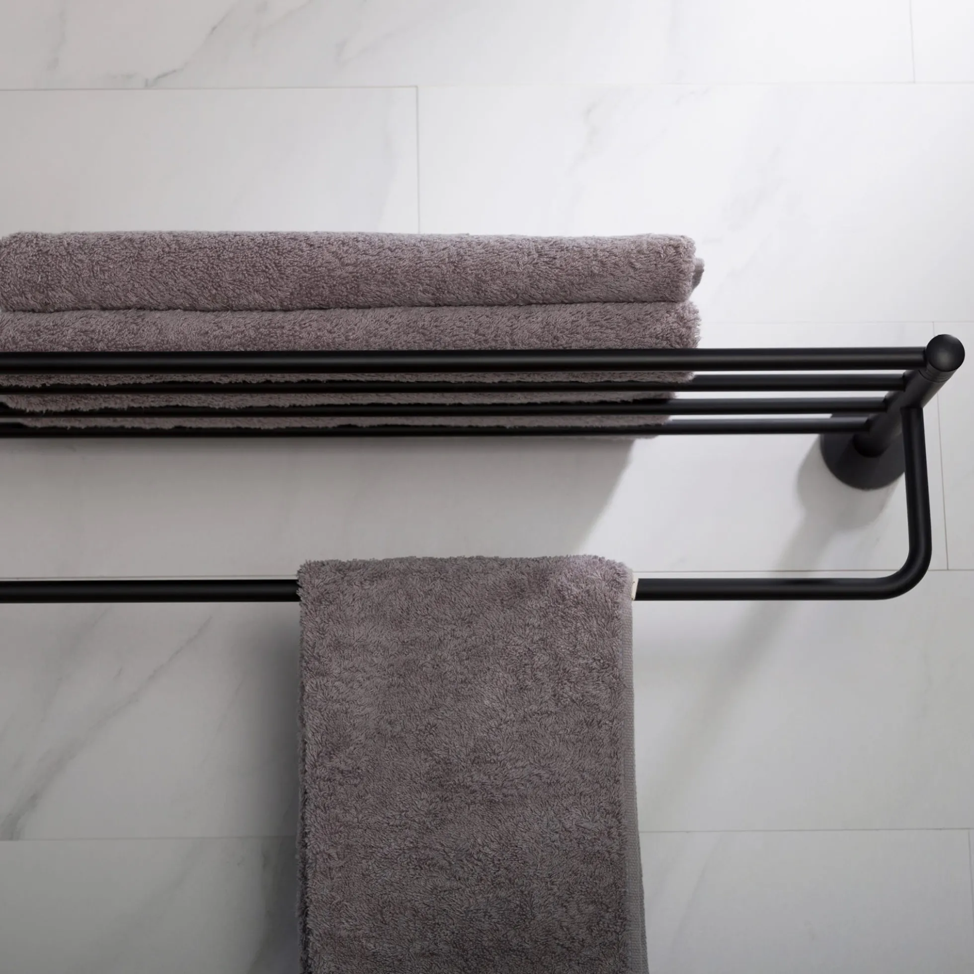 Bathroom Shelf with Towel Bar in Matte Black