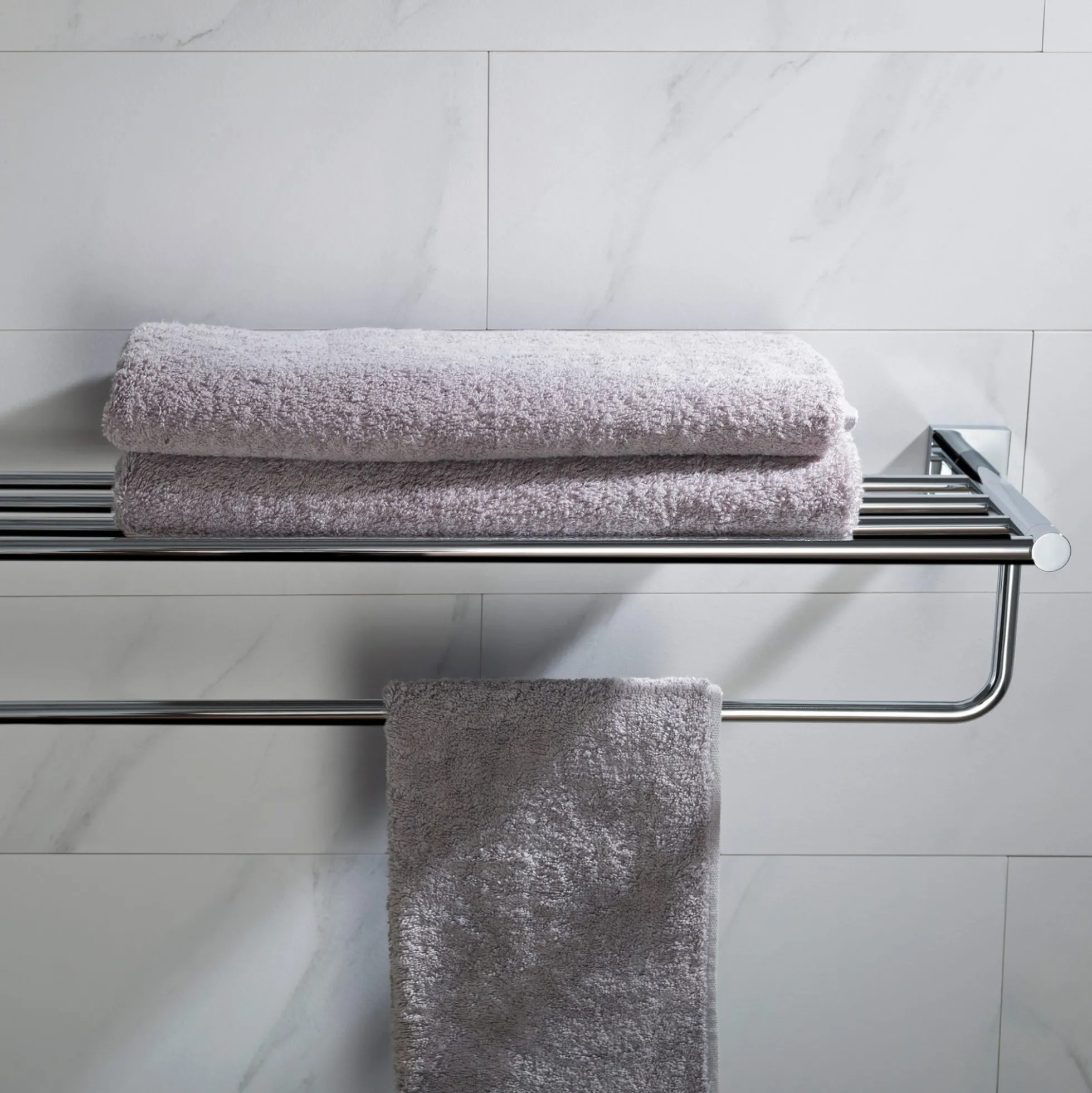 Bathroom Shelf with Towel Bar in Chrome