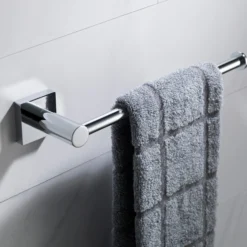 Bathroom Towel Bar in Chrome