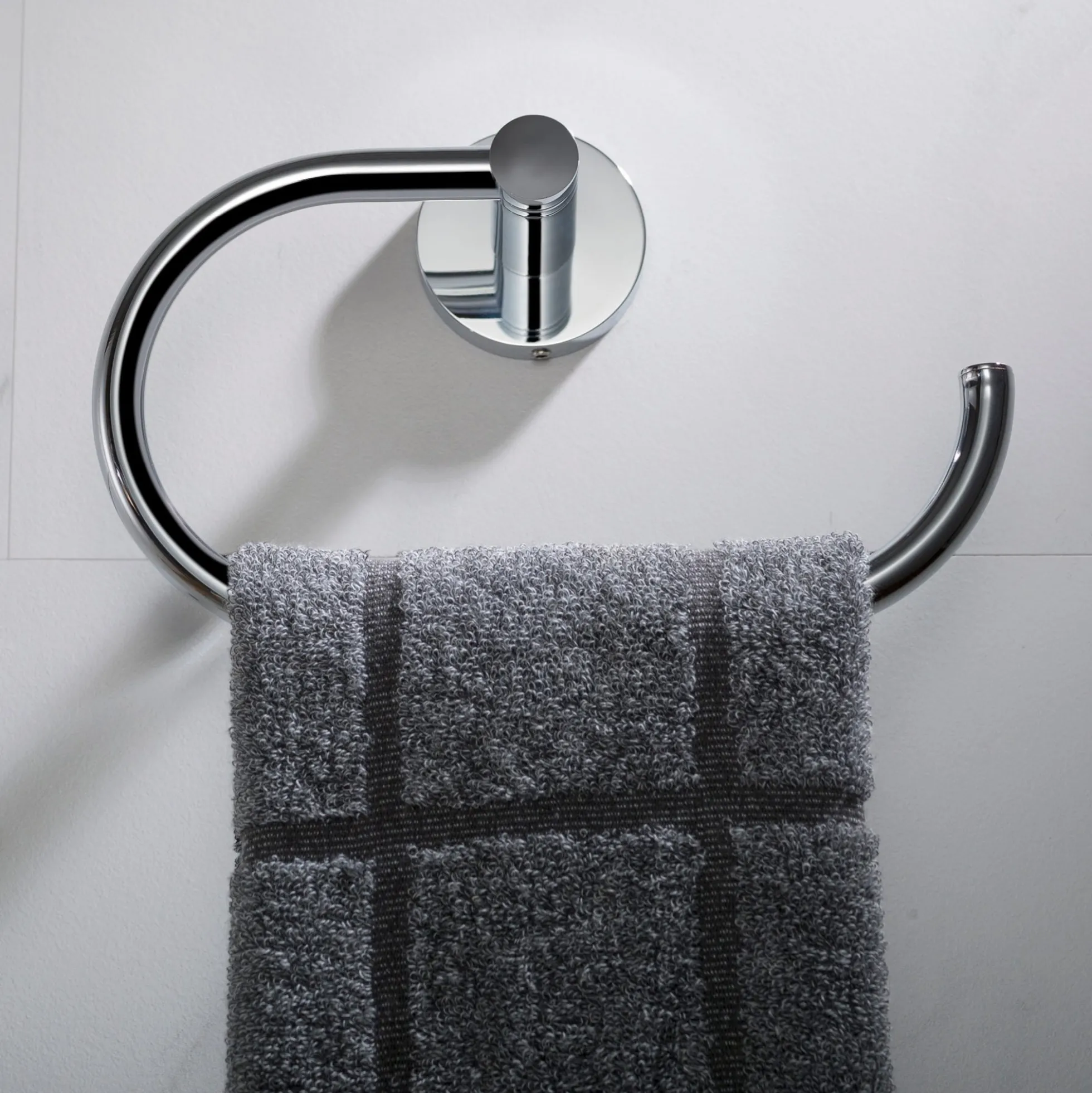 Bathroom Towel Ring in Chrome