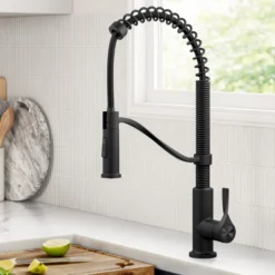 Commercial Style 2-Function Single Handle Pull Down Kitchen Faucet in Matte Black