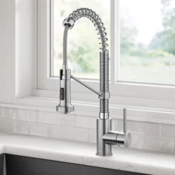Commercial Style 2-Function Single Handle Pull Down Kitchen Faucet in Spot-Free Stainless Steel / Chrome