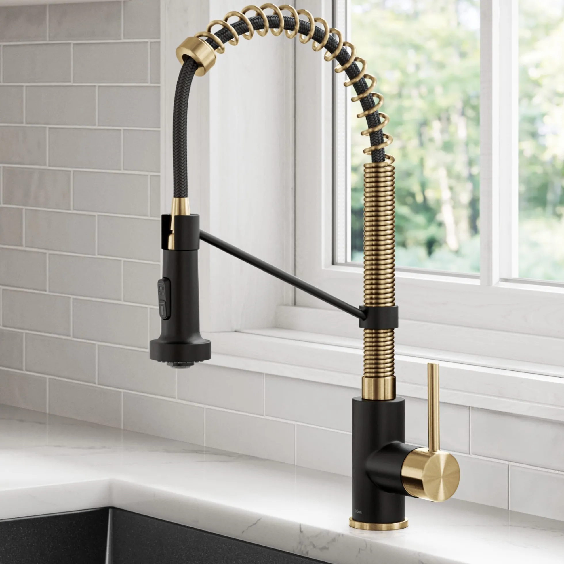 Commercial Style 2-Function Single Handle Pull Down Kitchen Faucet in Brushed Brass / Matte Black