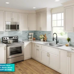 Commercial Style 2-Function Single Handle Pull Down Kitchen Faucet in Chrome