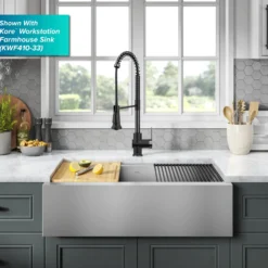 Commercial Style Pull-Down Single Handle Kitchen Faucet in Matte Black / Spot Free Black Stainless Steel