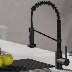 Commercial Style Pull-Down Single Handle 18