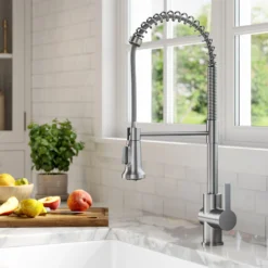 Commercial Style Single Handle Pull Down Kitchen Faucet in Spot Free Stainless Steel