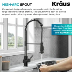 Commercial Style Single Handle Pull Down Kitchen Faucet in Spot-Free Stainless Steel/Matte Black