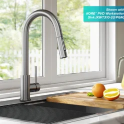 Contemporary Pull-Down Single Handle Kitchen Faucet in Spot Free Stainless Steel