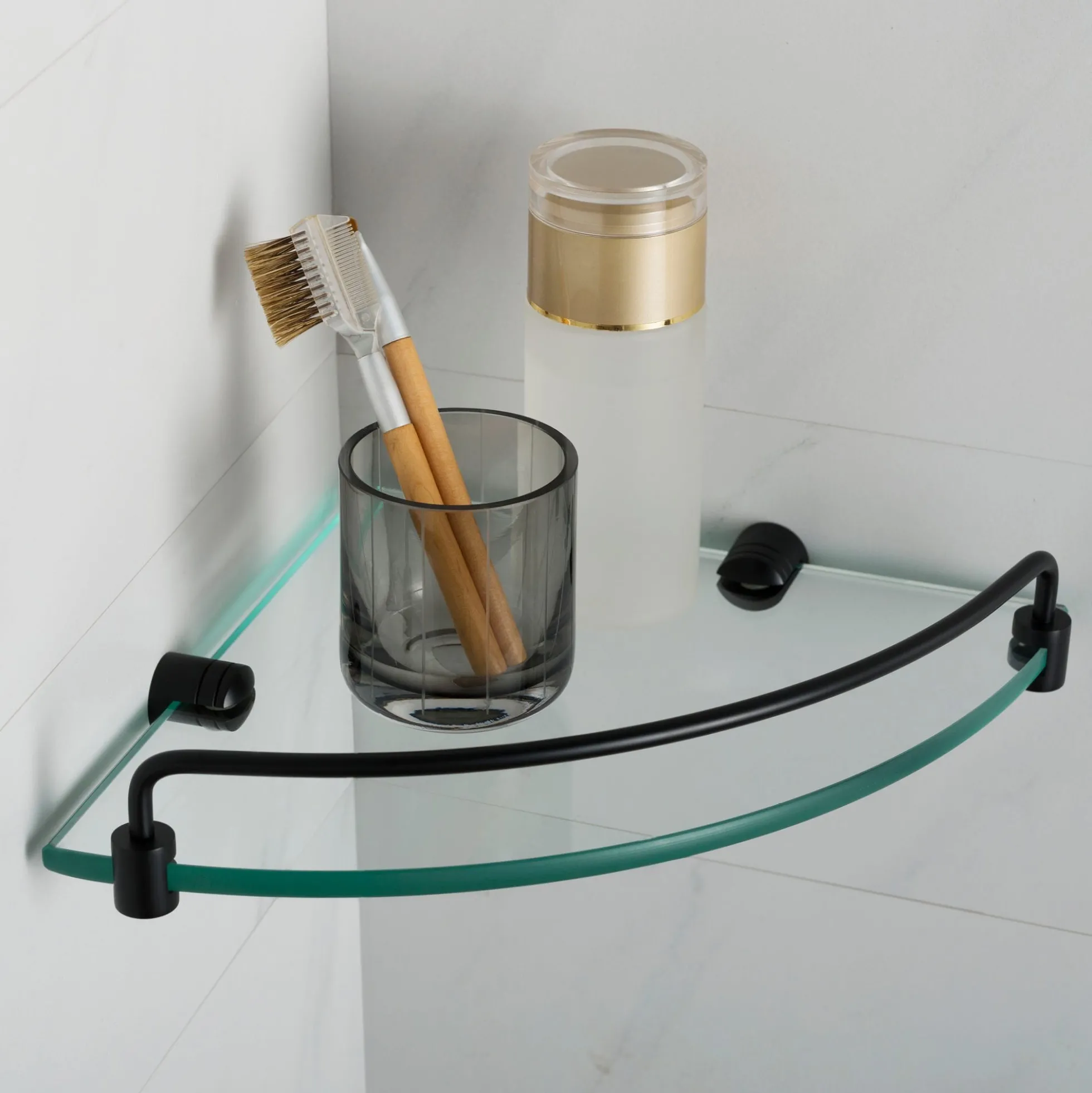 Corner Bathroom Shelf in Matte Black