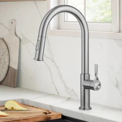 2-Function Single Handle Pull Down Kitchen Faucet in Spot-Free Stainless Steel