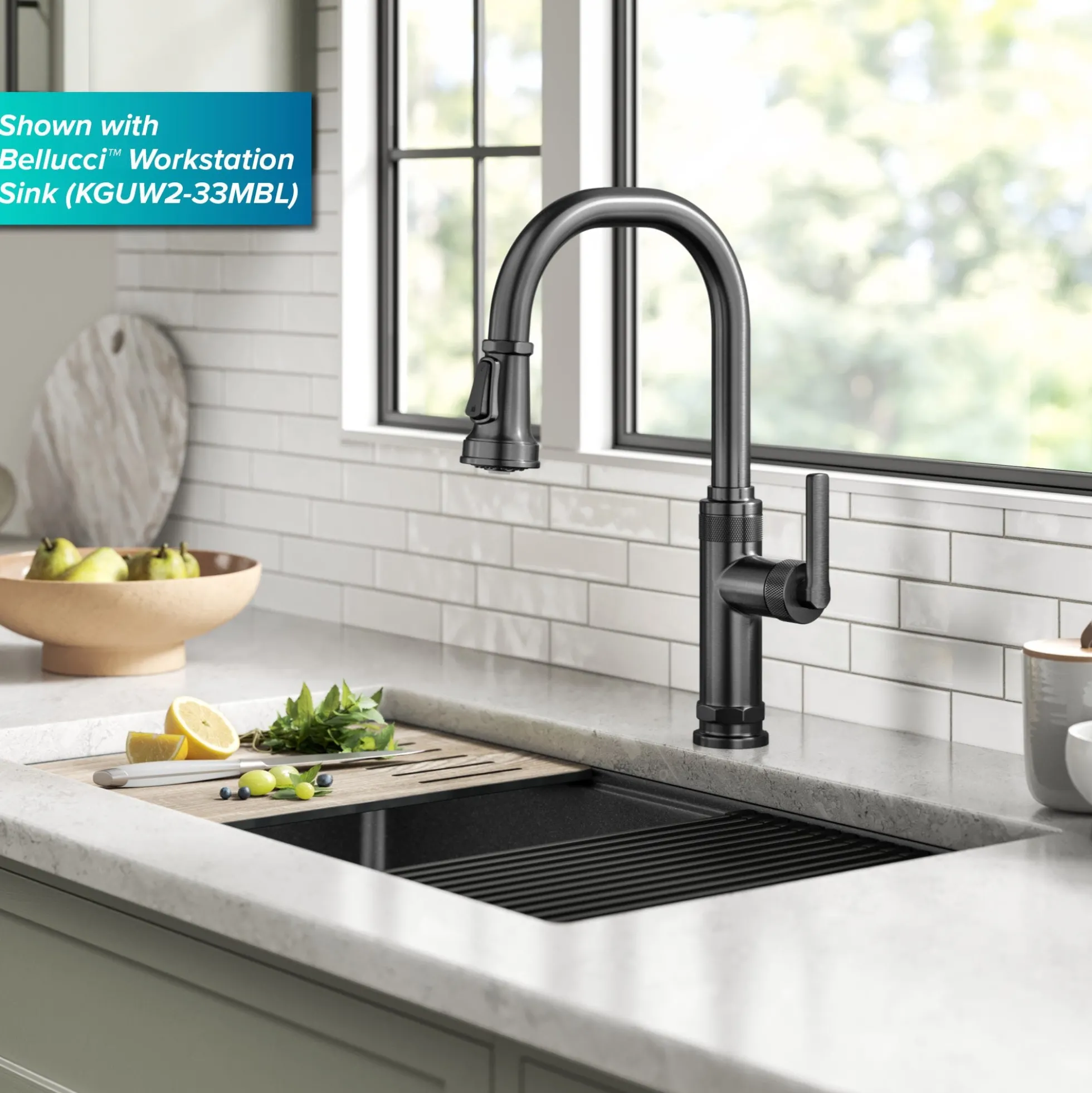 Industrial Pull-Down Single Handle Kitchen Faucet in Spot-Free Black Stainless Steel