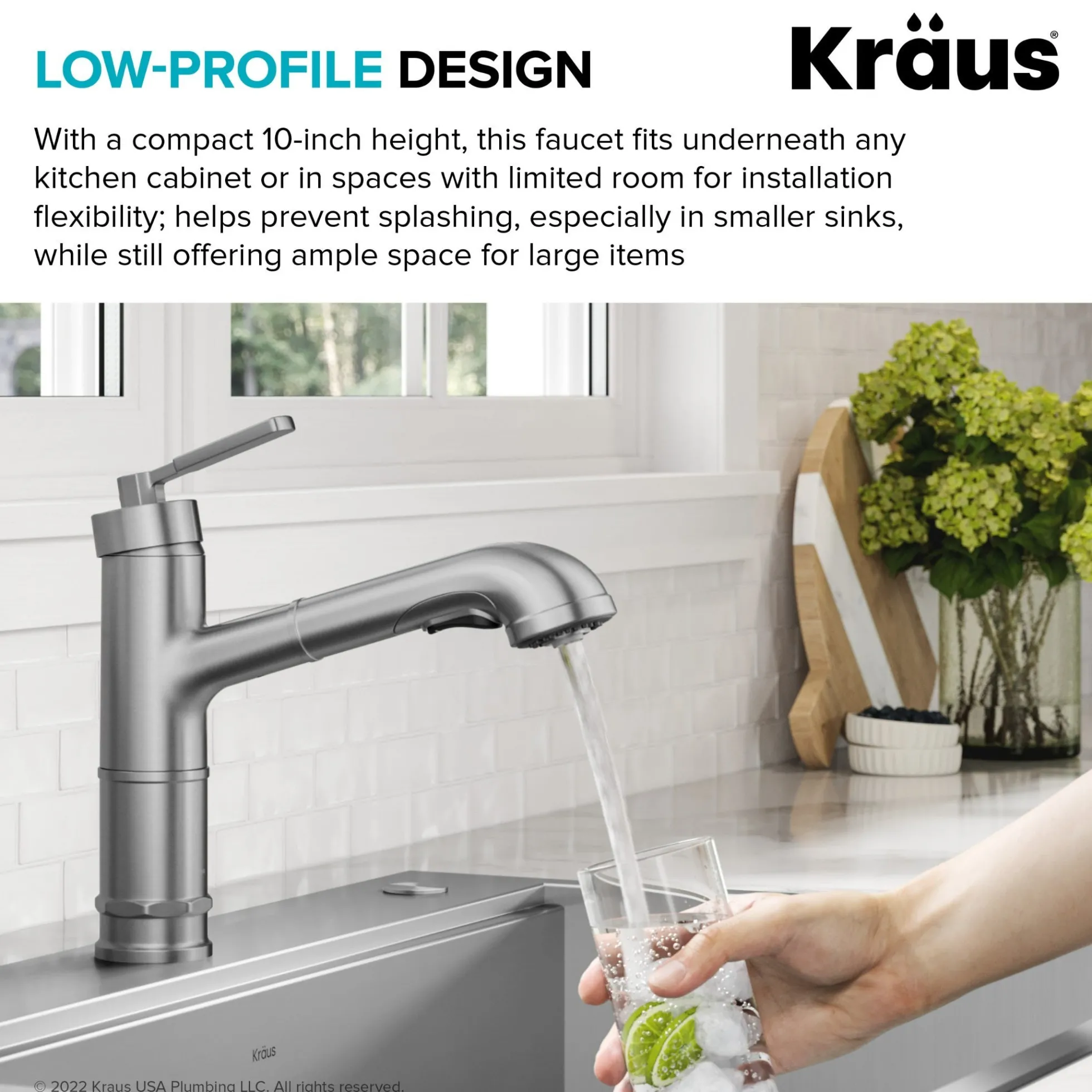 Pull-Out Single Handle Kitchen Faucet in Spot-Free Stainless Steel