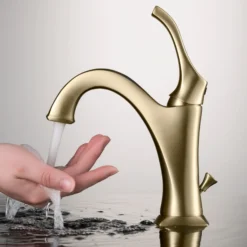 Single Handle Basin Bathroom Faucet with Lift Rod Drain and Deck Plate in Brushed Gold