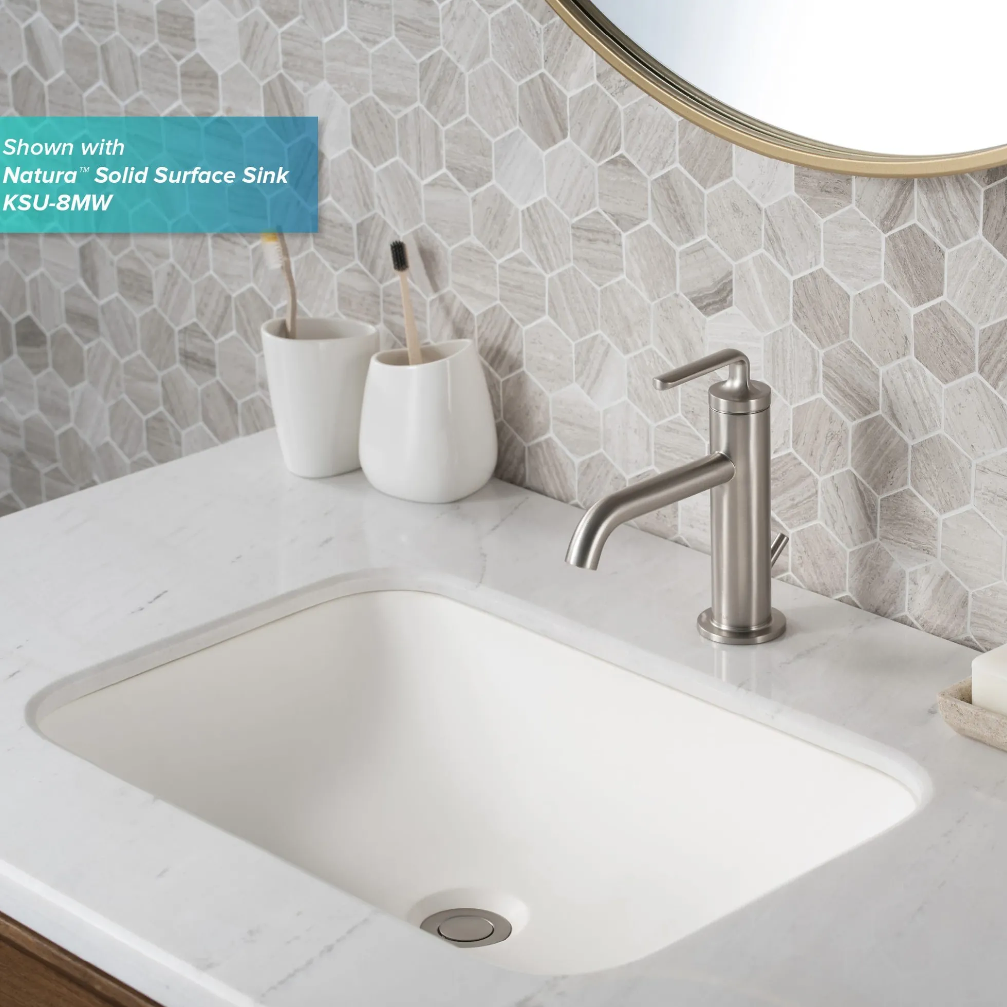 Single Handle Basin Bathroom Faucet with Lift Rod Drain in Spot Free Stainless Steel