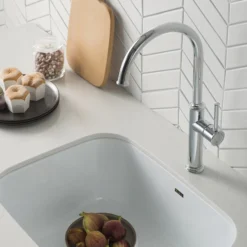 Single Handle Kitchen Bar Faucet in Chrome