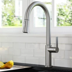 Single Handle Pull Down Kitchen Faucet in Spot Free Stainless Steel