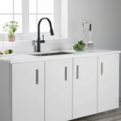 Single Handle Pull Down Kitchen Faucet with Deck Plate and Soap Dispenser in Oil Rubbed Bronze