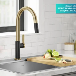 Single Handle Pull Down Kitchen Faucet in Spot-Free Brushed Brass / Matte Black