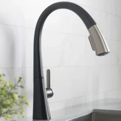 Single Handle Pull-Down Kitchen Faucet in Spot Free Stainless Steel/Matte Black