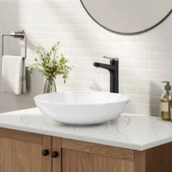 Single Handle Vessel Bathroom Faucet in Spot-Free Brushed Nickel / Matte Black with Pop Up Drain and Supply Lines