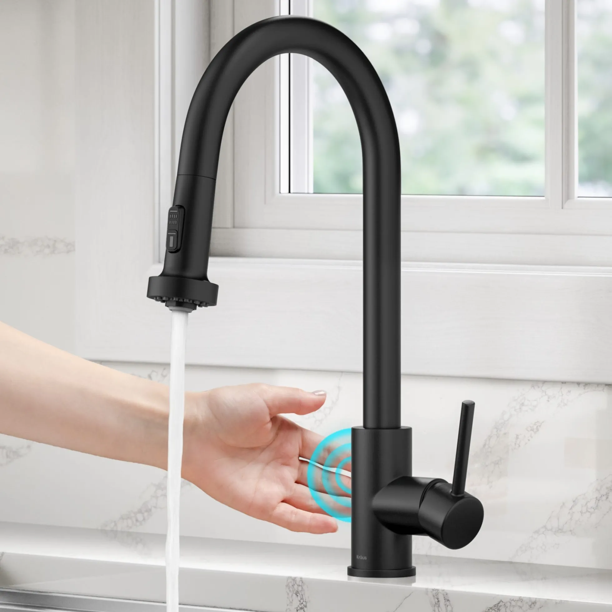 Touchless Sensor 2-Function Single Handle Pull Down Kitchen Faucet in Matte Black