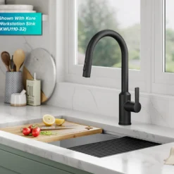 Touchless Sensor Pull-Down Single Handle Kitchen Faucet in Matte Black