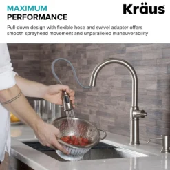 Traditional Single Handle Pull-Down Kitchen Faucet in Spot Free Stainless Steel