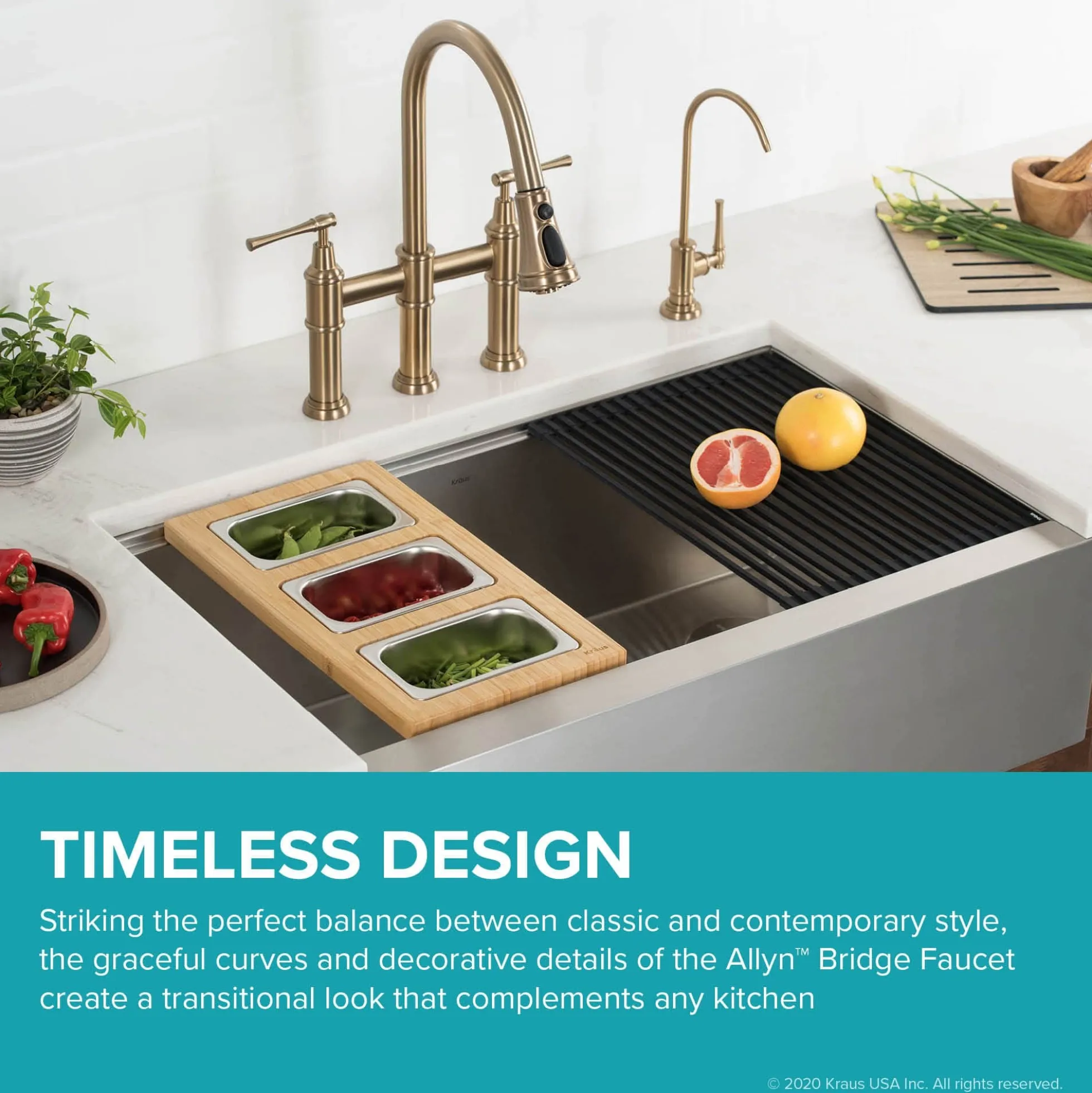 Transitional Bridge Kitchen Faucet with Pull-Down Sprayhead in Brushed Gold