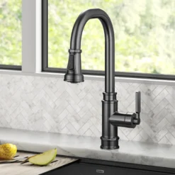 Transitional Industrial Pull-Down Single Handle Kitchen Faucet in Spot-Free Black Stainless Steel