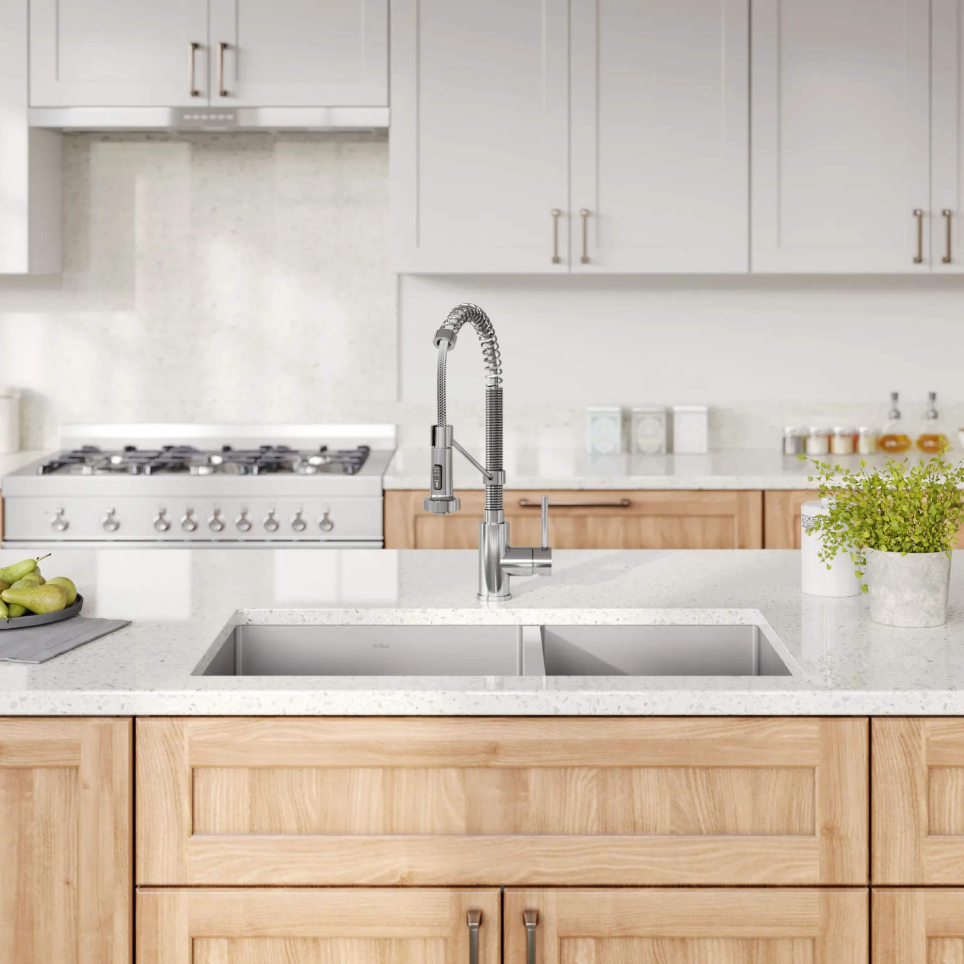 33" Undermount Kitchen Sink w/ Bolden Commercial Pull-Down Faucet and Soap Dispenser in Chrome