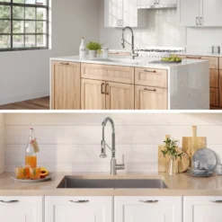32" Undermount Kitchen Sink w/ Bolden Commercial Pull-Down Faucet and Soap Dispenser in Stainless Steel/Chrome