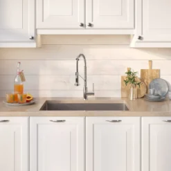 30" Undermount Kitchen Sink w/ Bolden Commercial Pull-Down Faucet and Soap Dispenser in Chrome