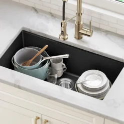 31” Undermount Single Bowl Granite Kitchen Sink in Black Onyx