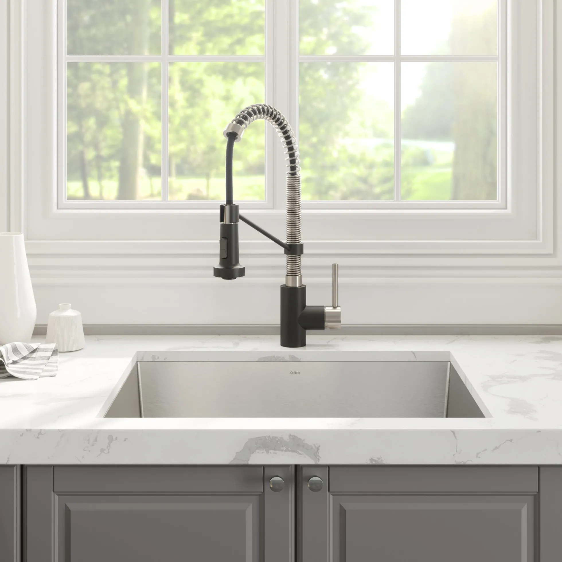 24" Undermount Utility Sink w/ Bolden Commercial Pull-Down Faucet and Soap Dispenser in Stainless Steel/Matte Black